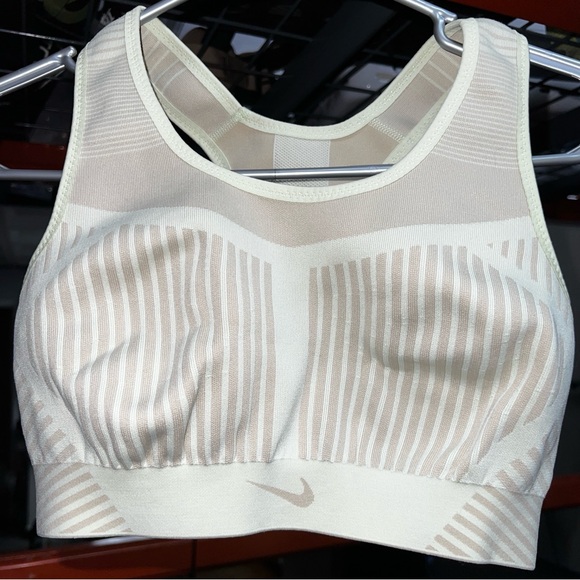 Nike Flynit Sports Bra Green Size Medium - Picture 5 of 6